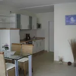 Fewo31, Exklusive Apartments, 2 Minuten Vom Und Alten Strom *