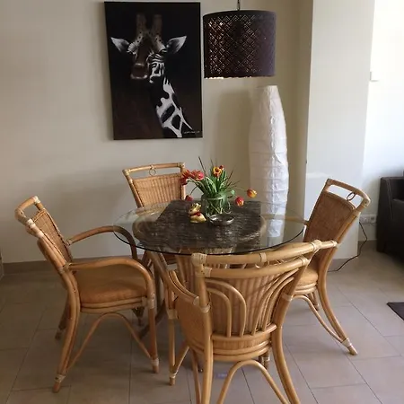 Fewo31, Exklusive Apartments, 2 Minuten Vom Und Alten Strom * Rostock