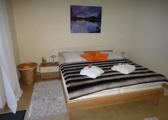 Fewo31, Exklusive Apartments, 2 Minuten Vom Und Alten Strom Rostock