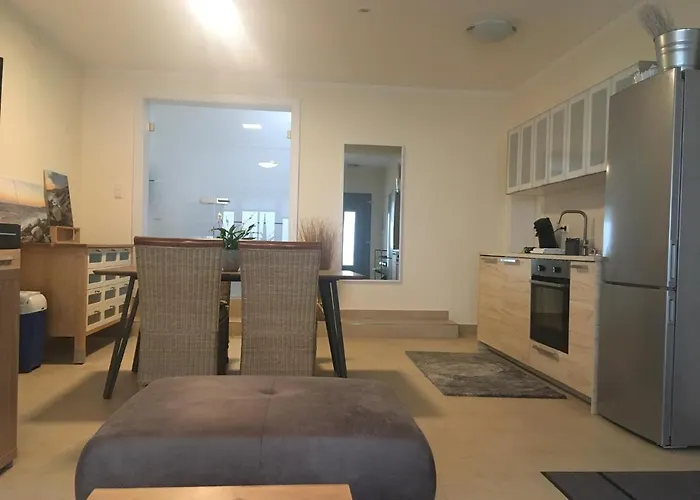 Fewo31, Exklusive Apartments, 2 Minuten Vom Und Alten Strom Apartmán *