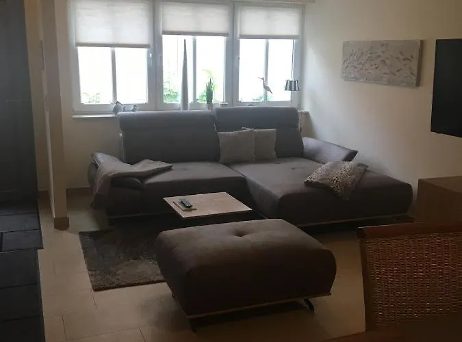 Fewo31, Exklusive Apartments, 2 Minuten Vom Und Alten Strom Apartmán Rostock